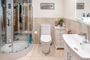 Photo 26- click for photo gallery